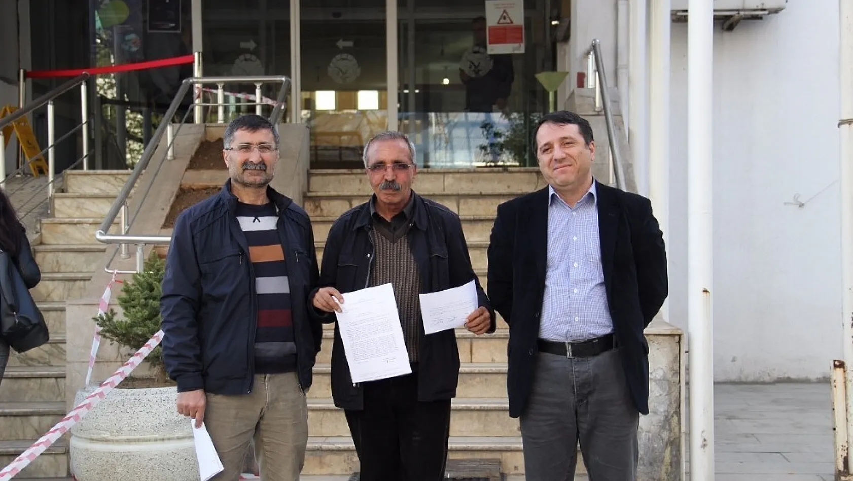 Tunceli'de KHK'lı 4 meclis üyesi ile 2 muhtarın mazbatası iptal edildi 
