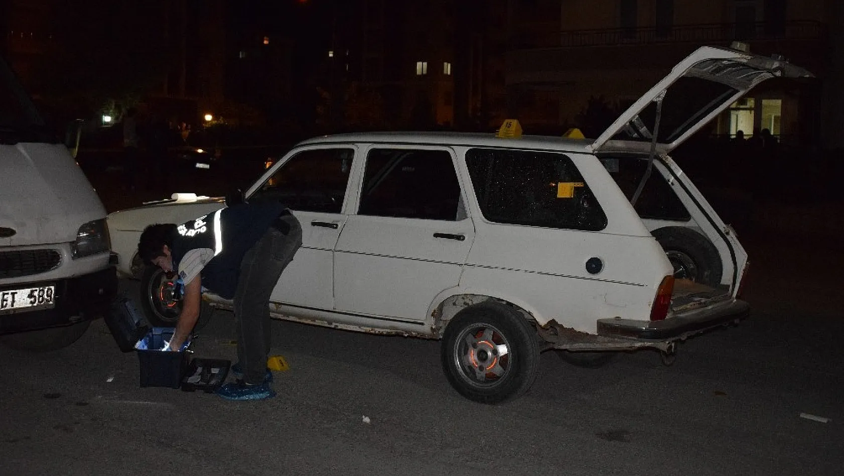 Malatya'da otomobile silahlı saldırı: 2 ağır yaralı 