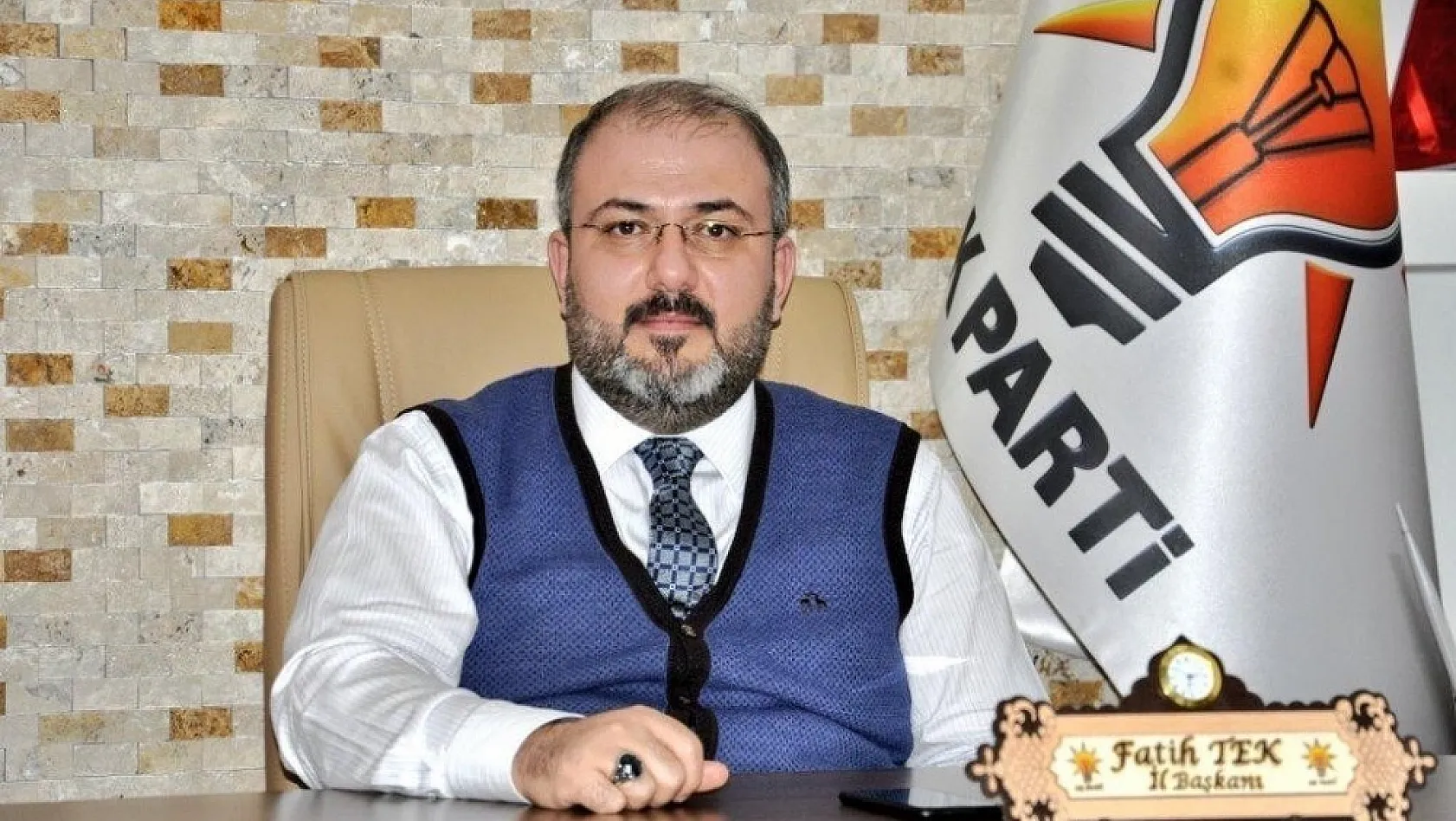 AK Partili Tek,'Kentte yapılan hizmetlere duyarsız kalanlar Tunceli düşmanıdır' 