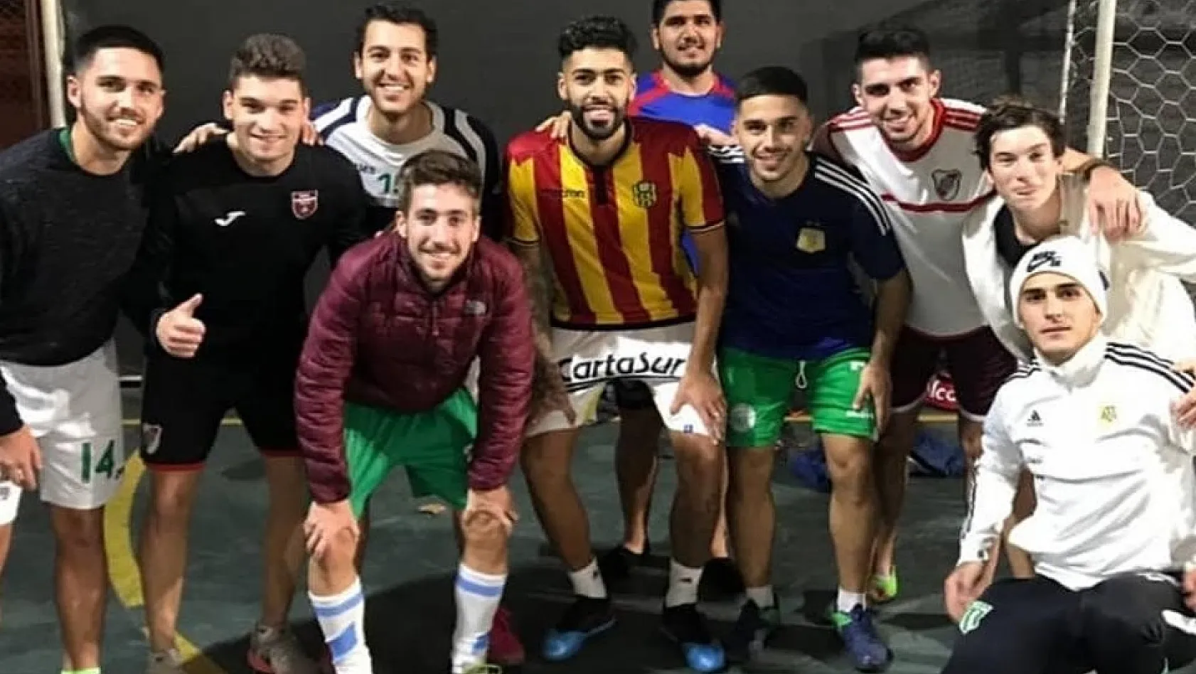 Evkur Yeni Malatyaspor'un anlaştığı Alexander Barboza formayı giydi 