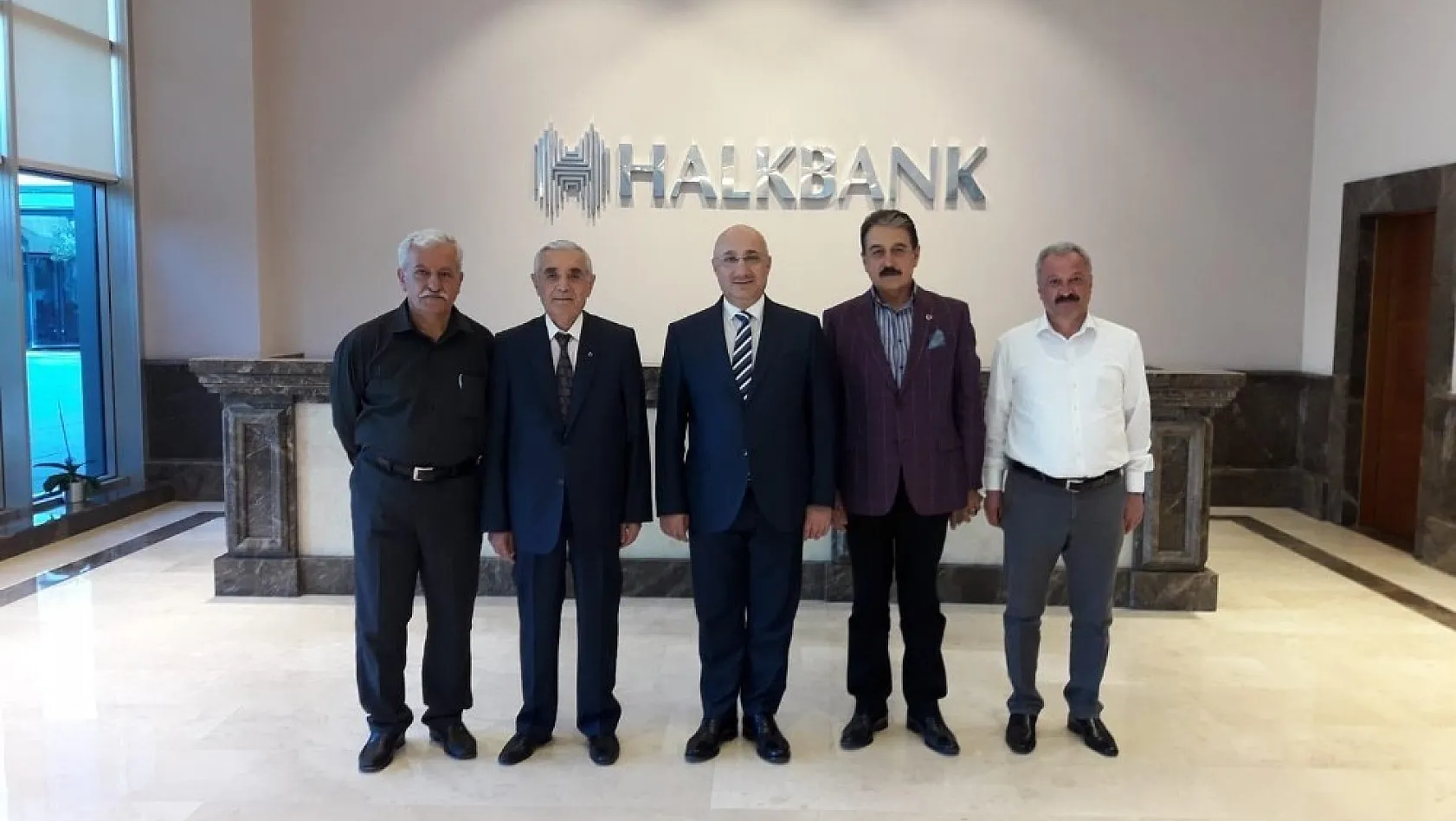 Evren'den Halk Bankası Genel Müdürü Arslan'a ziyaret 