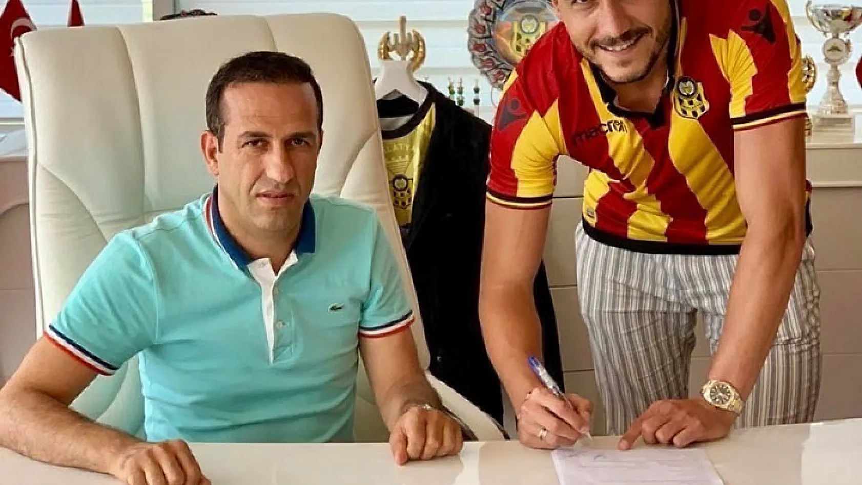 Evkur Yeni Malatyaspor, Jahovic ile 2+1 yıllık sözleşme imzaladı 