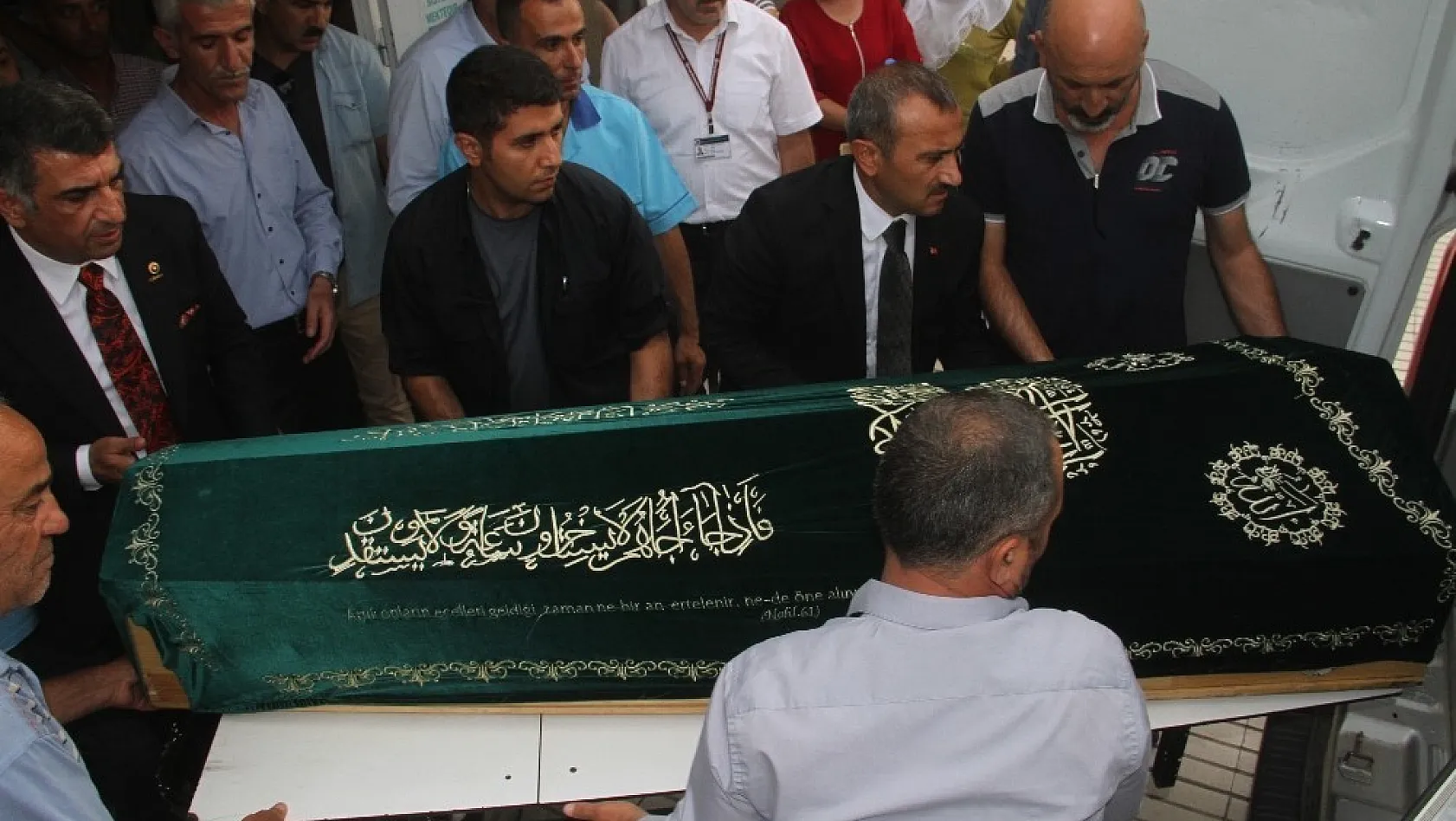 Terör kurbanı minik Nupelda'nın cenazesi Tunceli'ye gönderildi 