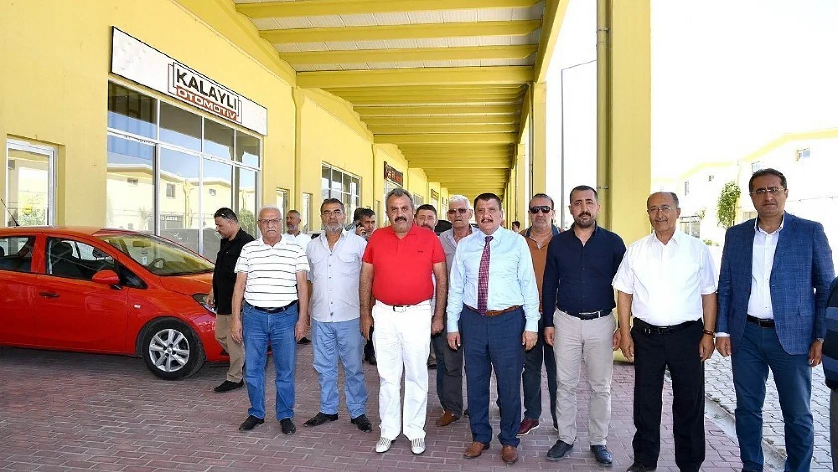 Başkan Gürkan'dan Galericiler Sitesine ziyaret 