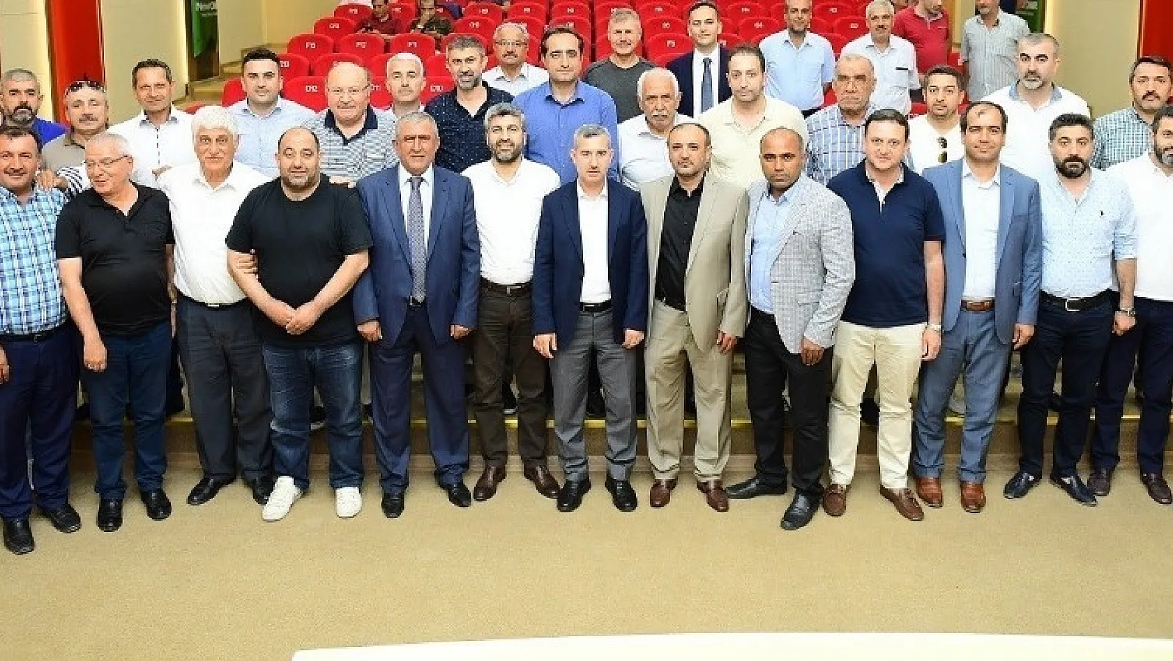 Yeşilyurt Belediyespor'da 2 yönetici istifa etti 