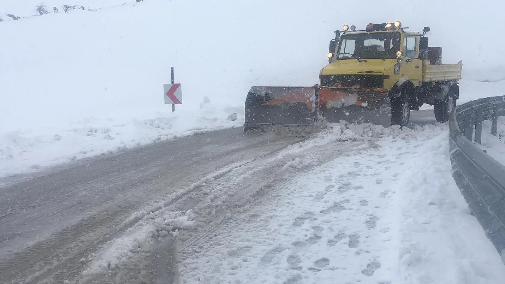 Köy Yolları Kar'dan Dolayı Kapandı