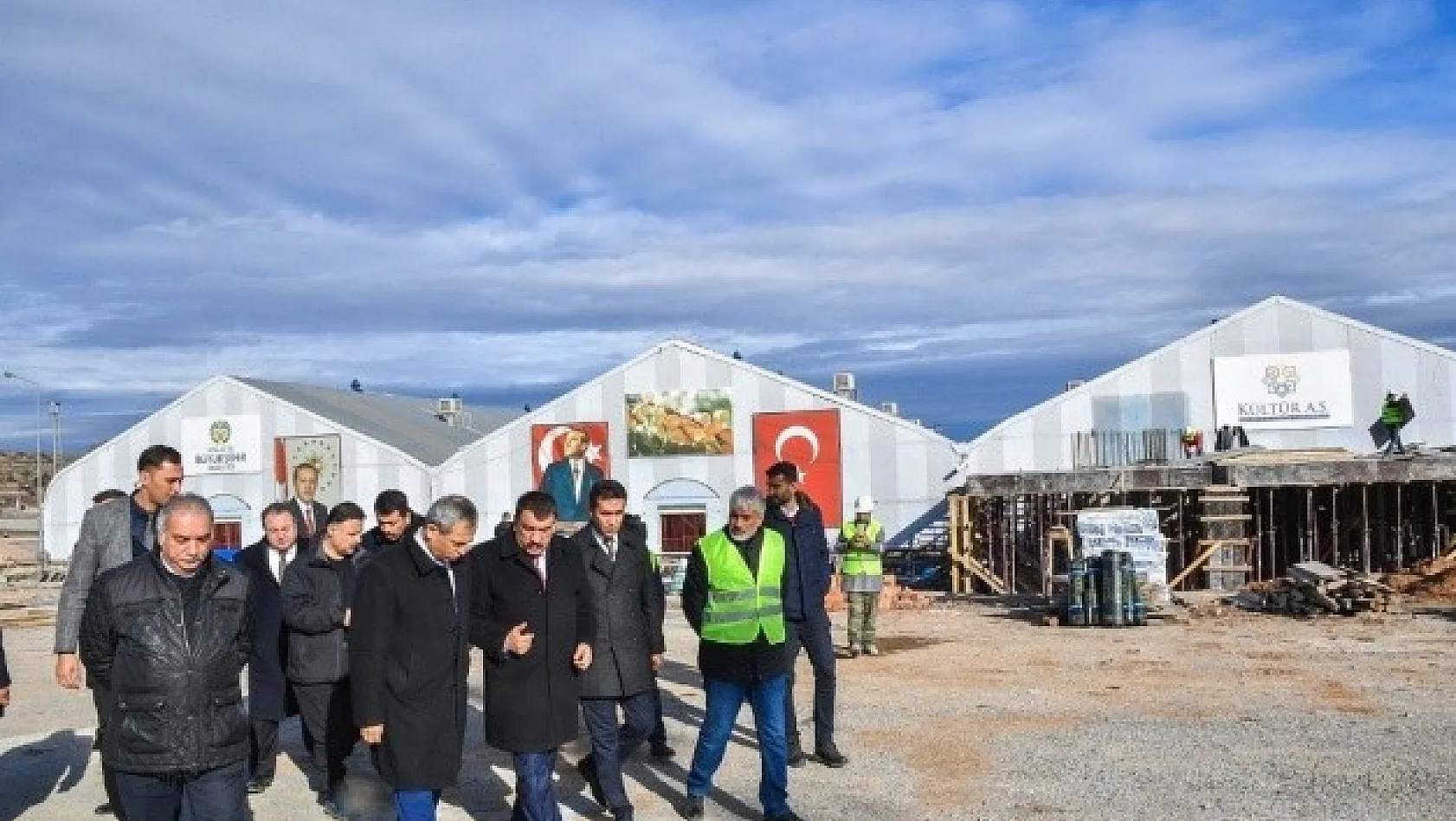 Başkan Gürkan, Yeni Kongre ve Fuar Merkezi inşaat alanını inceledi