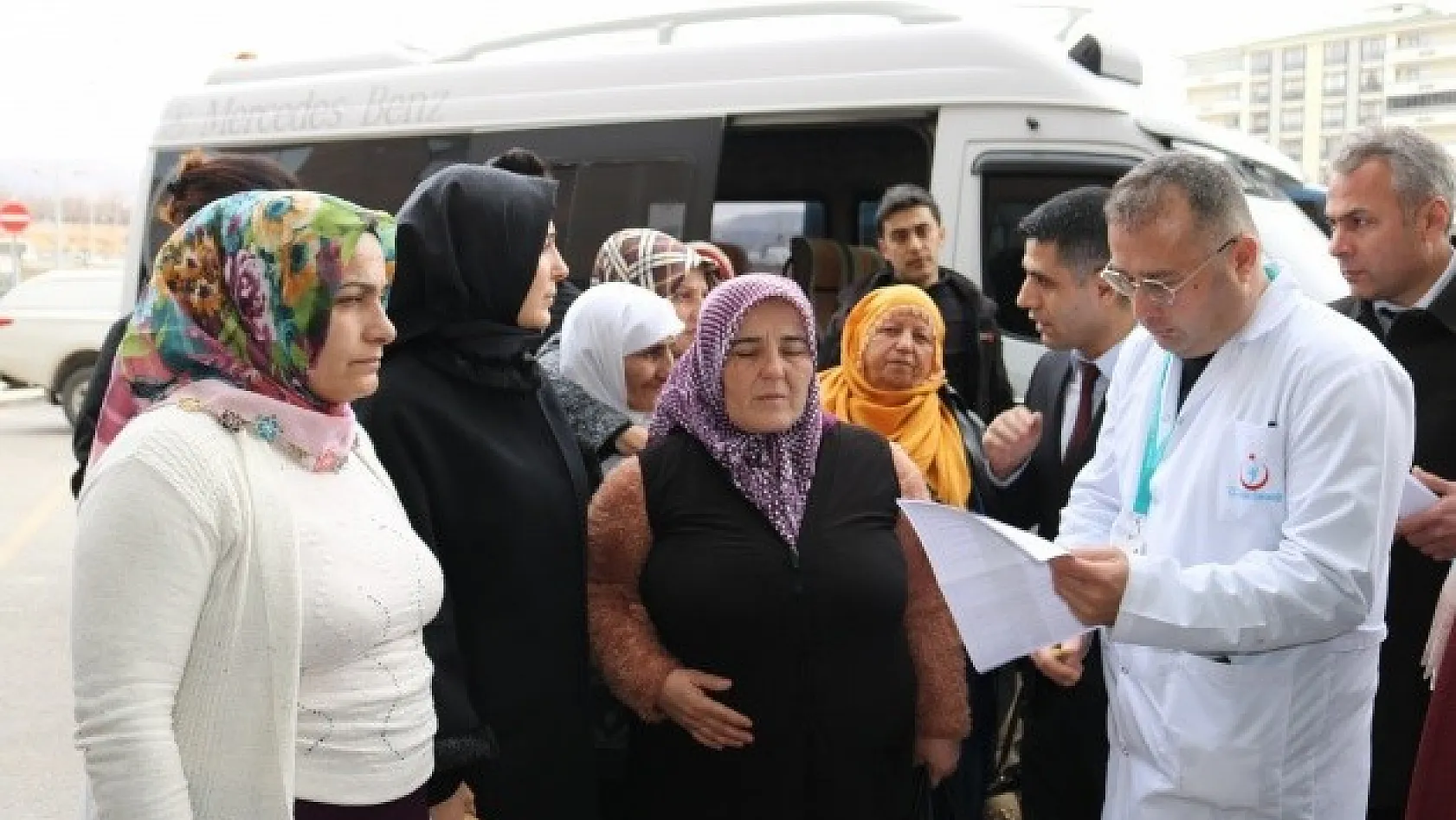 Diyarbakır Annelerinden Depremzedelere Ziyaret
