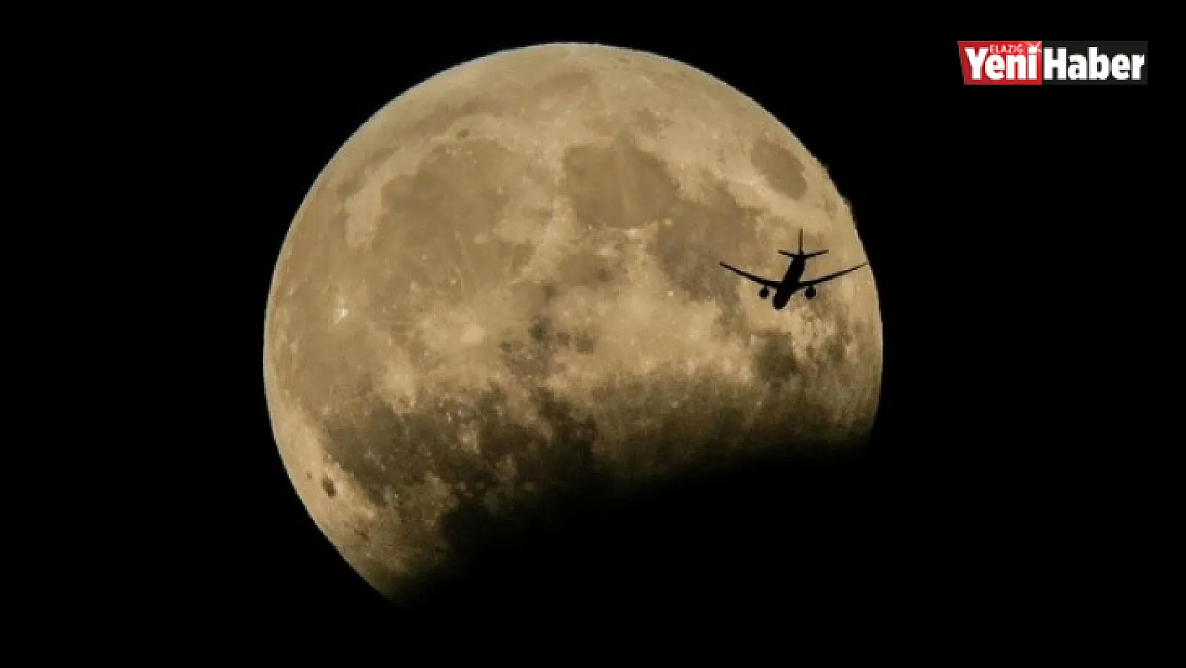 580 Yılın En Uzun Ay Tutulması Yarın!