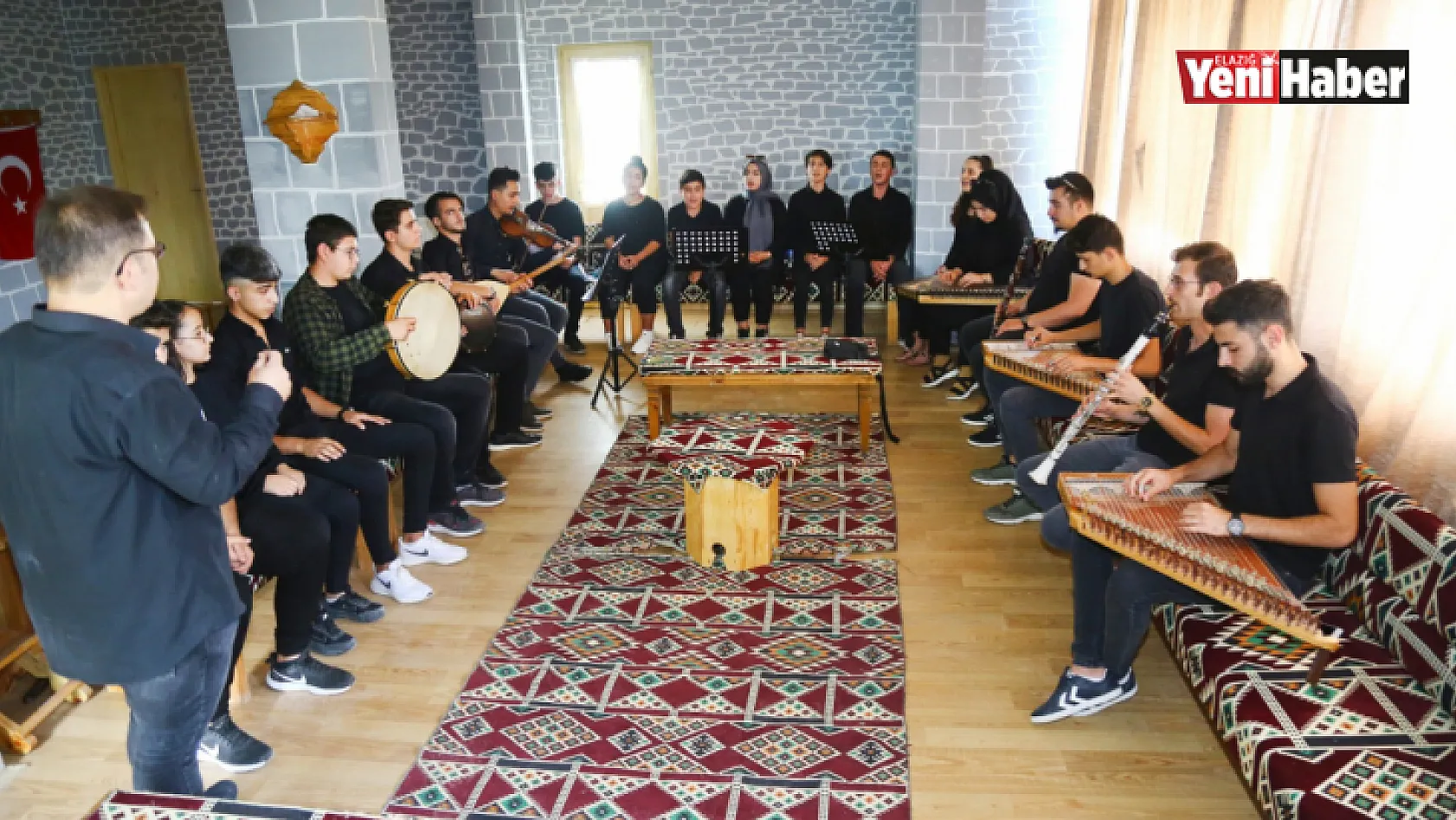 Elazığ Belediyesi Gençlik ve Çocuk Korosu Yeni Yetenekleri Bekliyor
