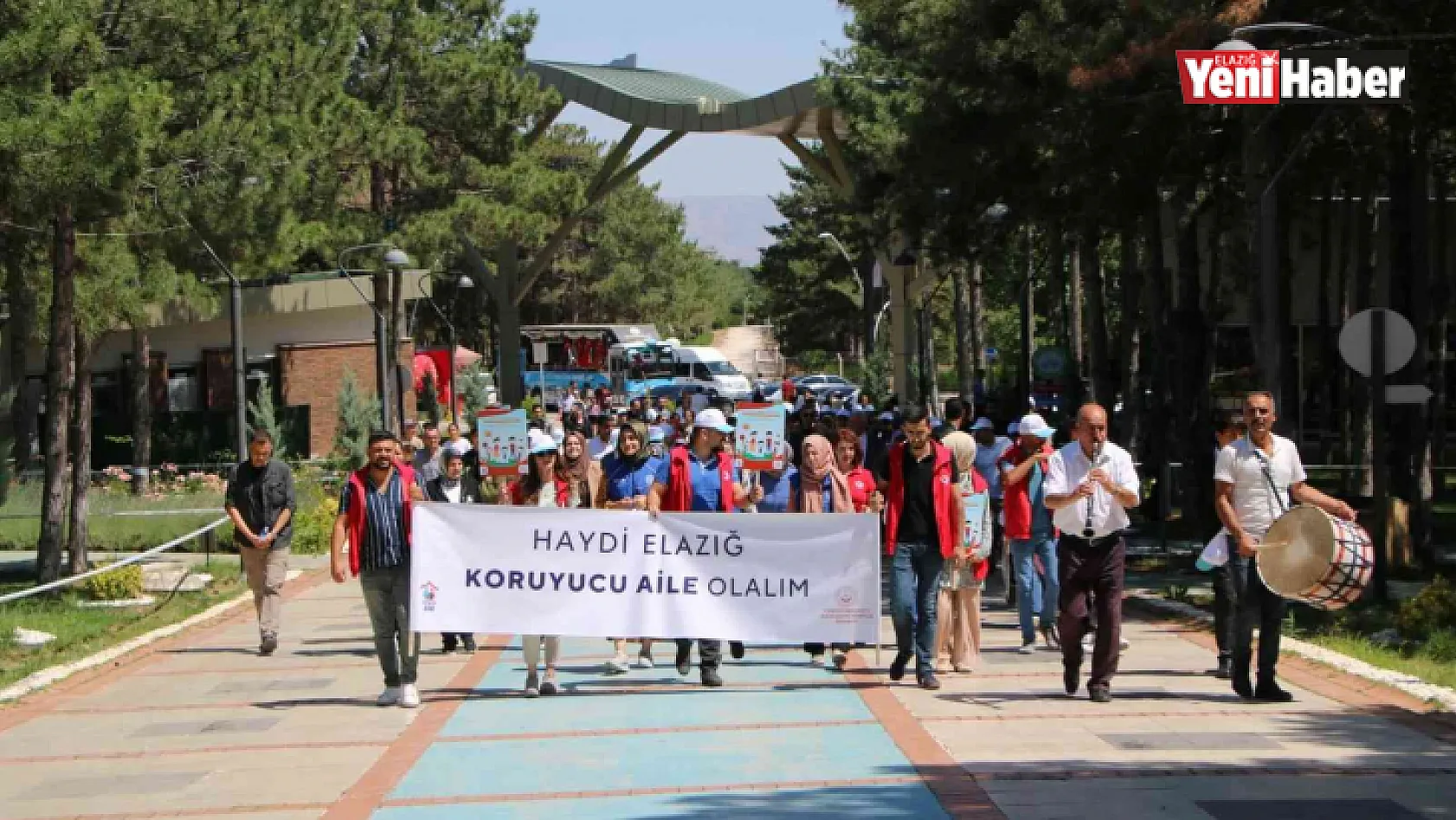 Elazığ'da 30 Haziran Koruyucu Aile Günü yürüyüşü düzenlendi