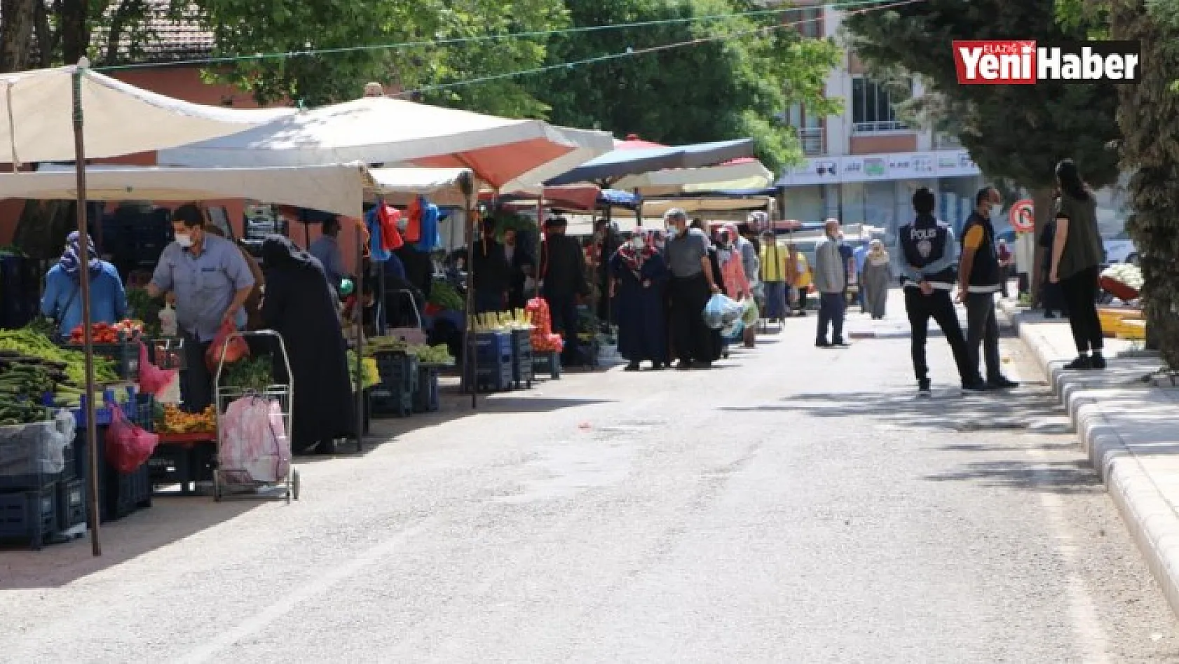 Elazığ'da 6 Ayrı Noktada Pazar Kuruldu
