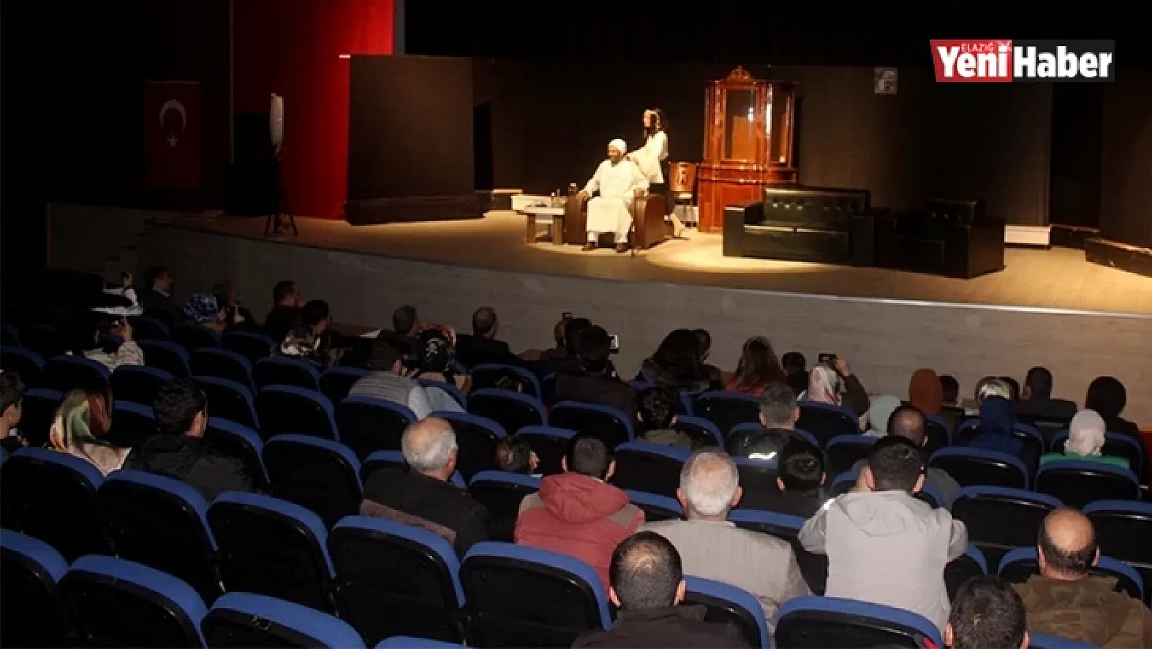Elazığ'da Zazaca Tiyatro Büyük İlgi Gördü