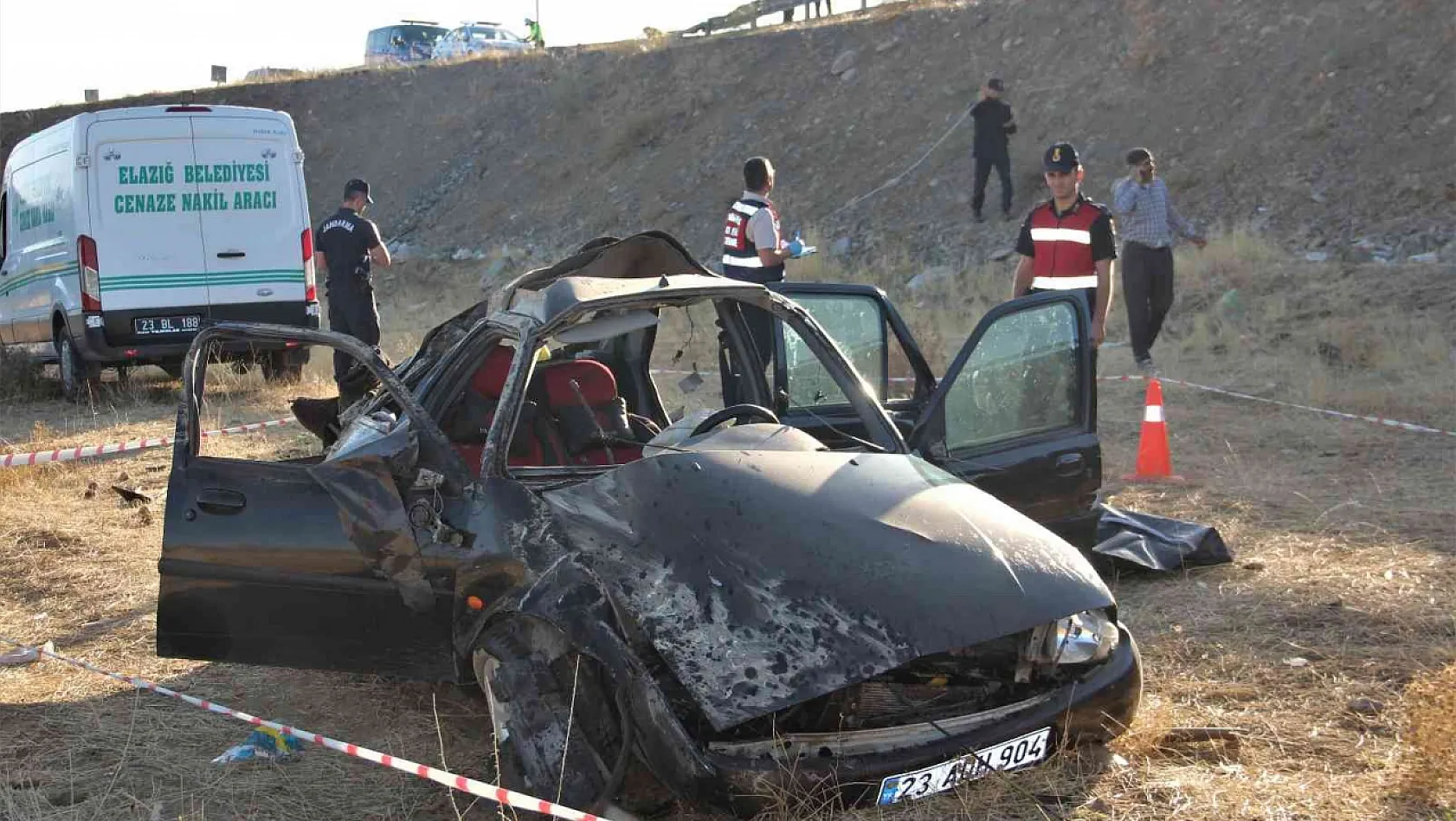 Elazığ'daki trafik kazasında ölü sayısı 2'ye çıktı