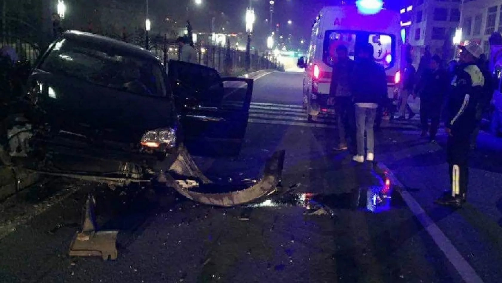 Malatya Caddesinde Trafik Kazası : 4 Yaralı