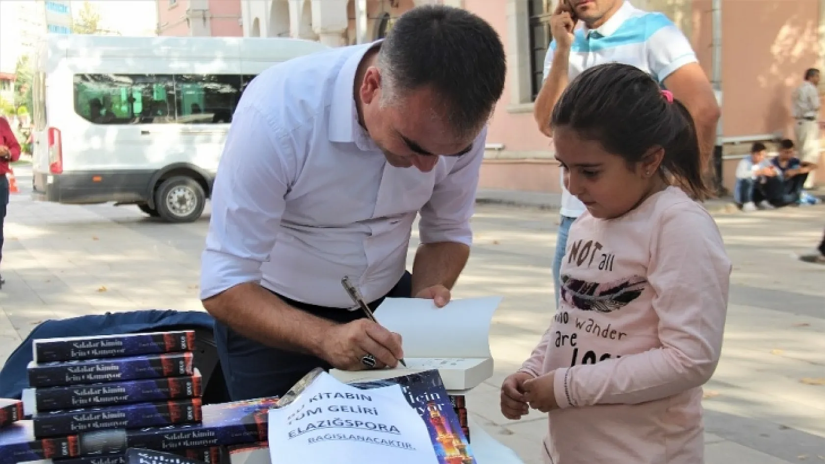 Yazar Özpolat'tan, Elazığspor'a destek
