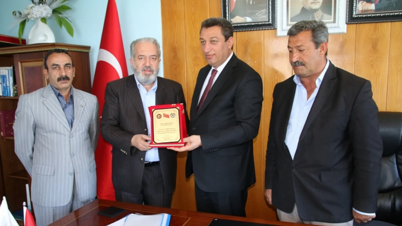 Sivrice Belediyesi Toplu İş Sözleşmesini İmzaladı