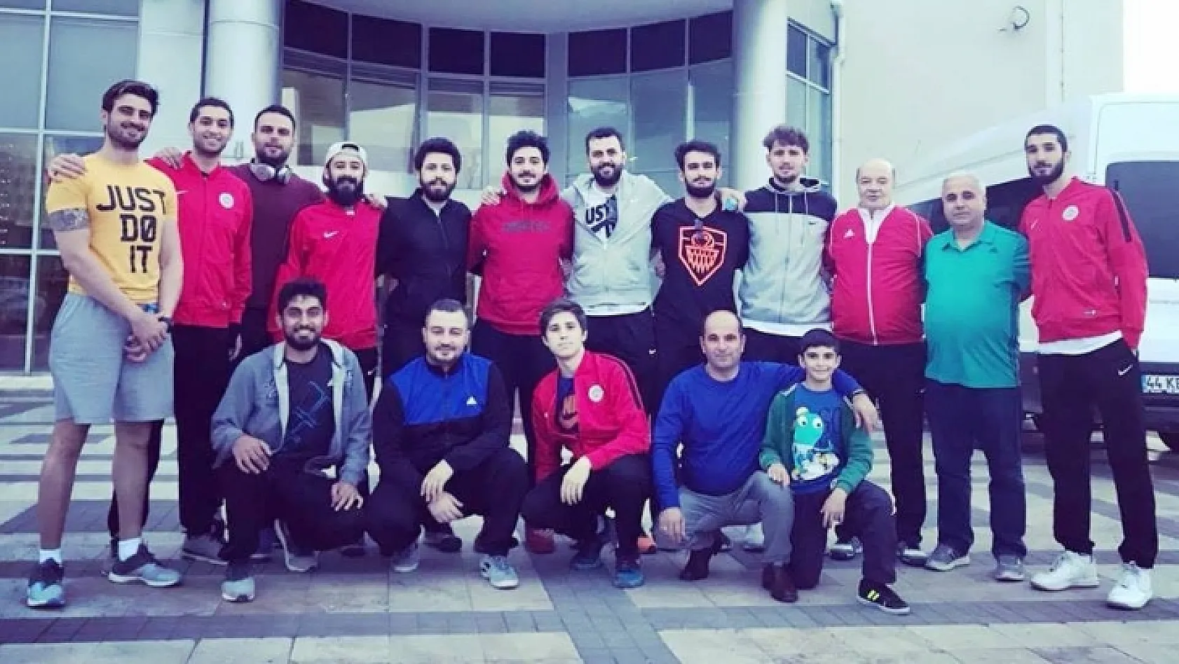 Elazığ, Malatya'lı Basketbol Takımına Şans Getirdi