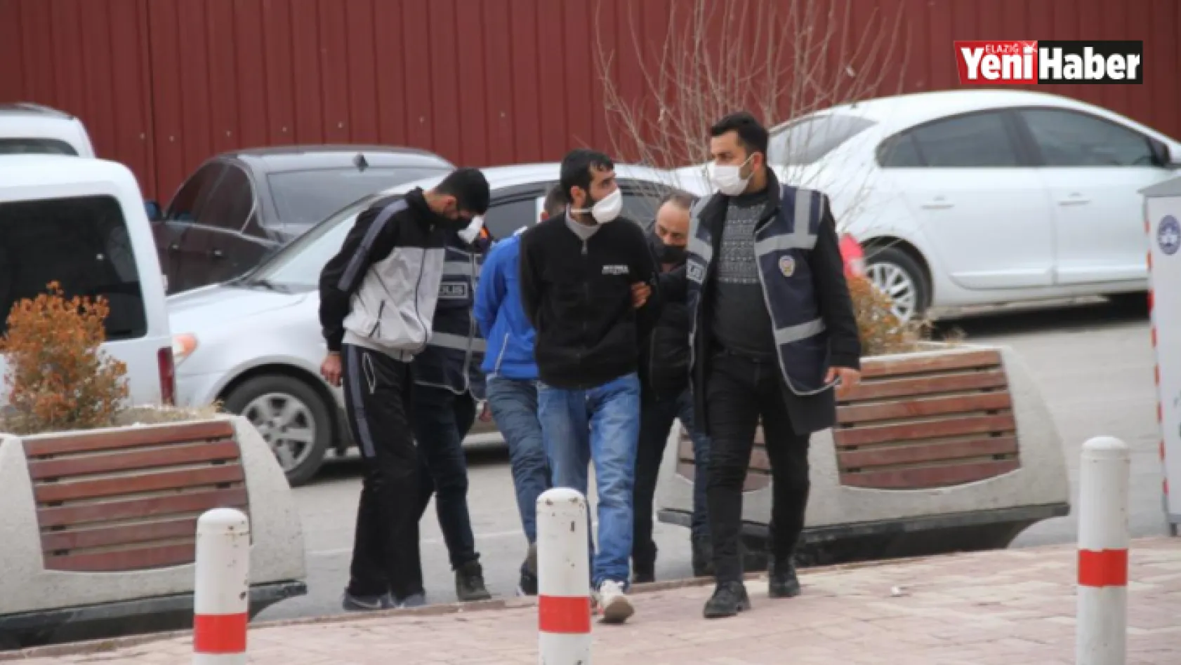 Elazığ'da Bir İş Yerinden Malzeme Çalan 3 Şüpheli Yakalandı!