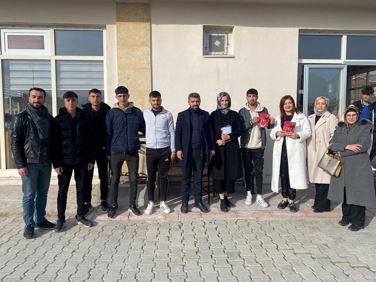 Deva Partili Kadınlardan Yazıkonak Ziyareti