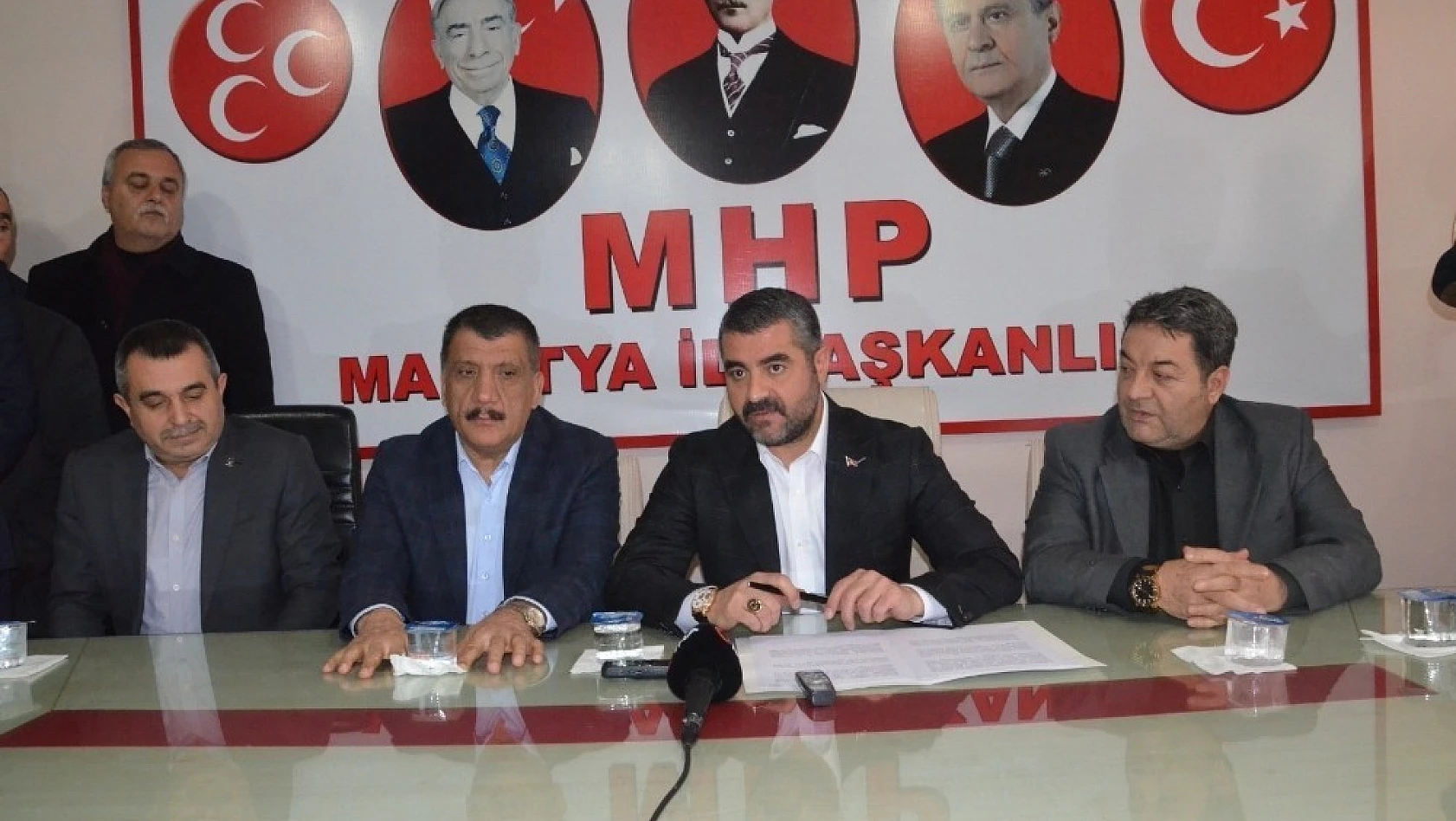 Gürkan'dan MHP'ye ziyaret 
