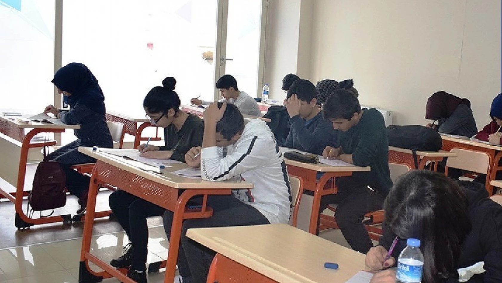 'Altın ödüllü bursluluk Sınavına' ilgi büyüktü 