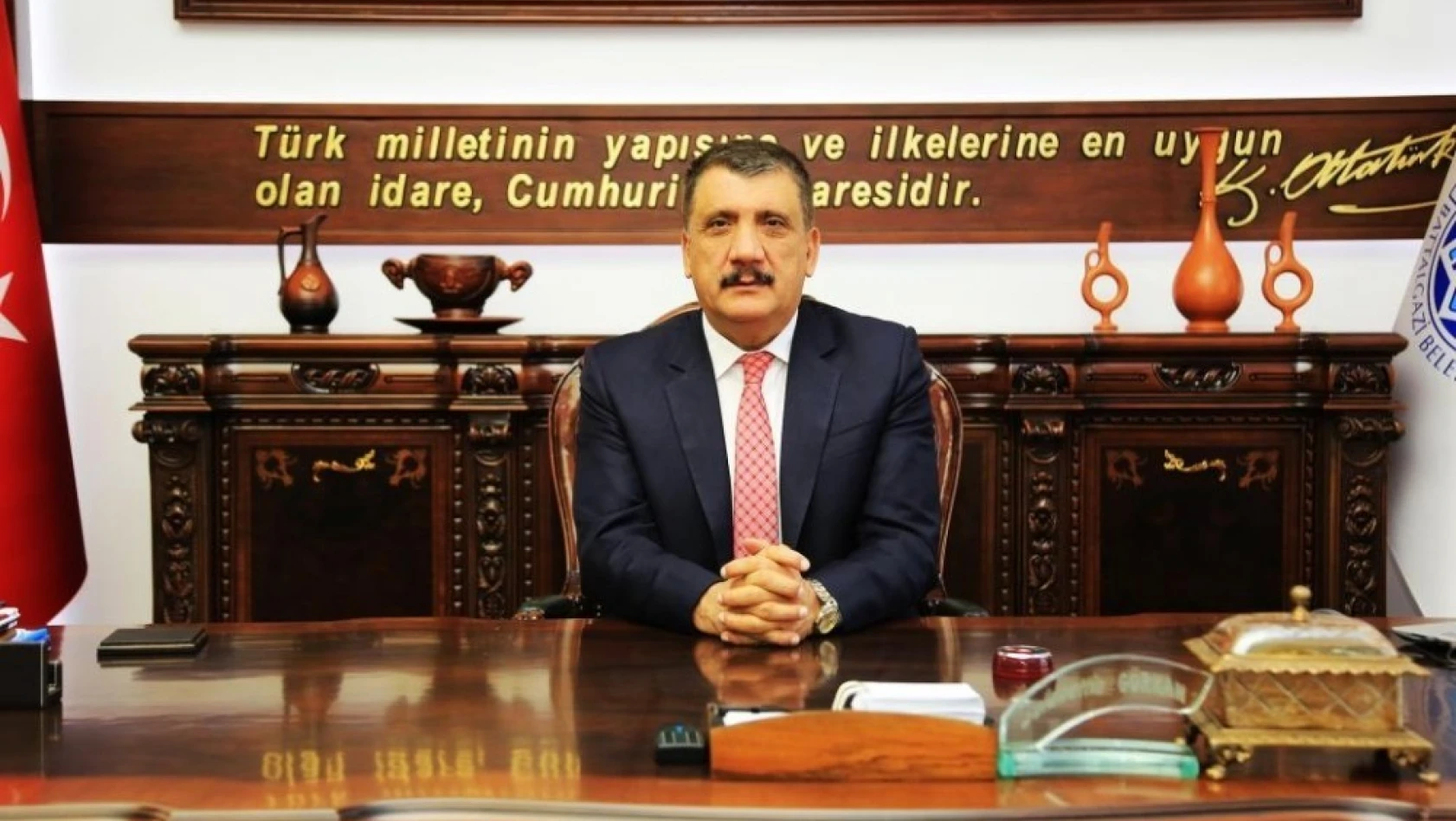 Başkan Gürkan'ın Gazeteciler Günü mesajı 