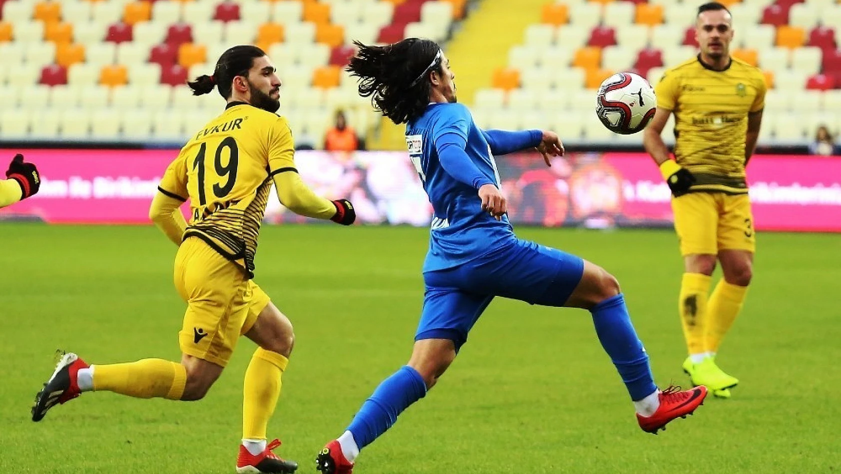 Ziraat Türkiye Kupası: E.Yeni Malatyaspor: 0 - Bodrum Belediyesi Bodrumspor: 2 (İlk yarı) 
