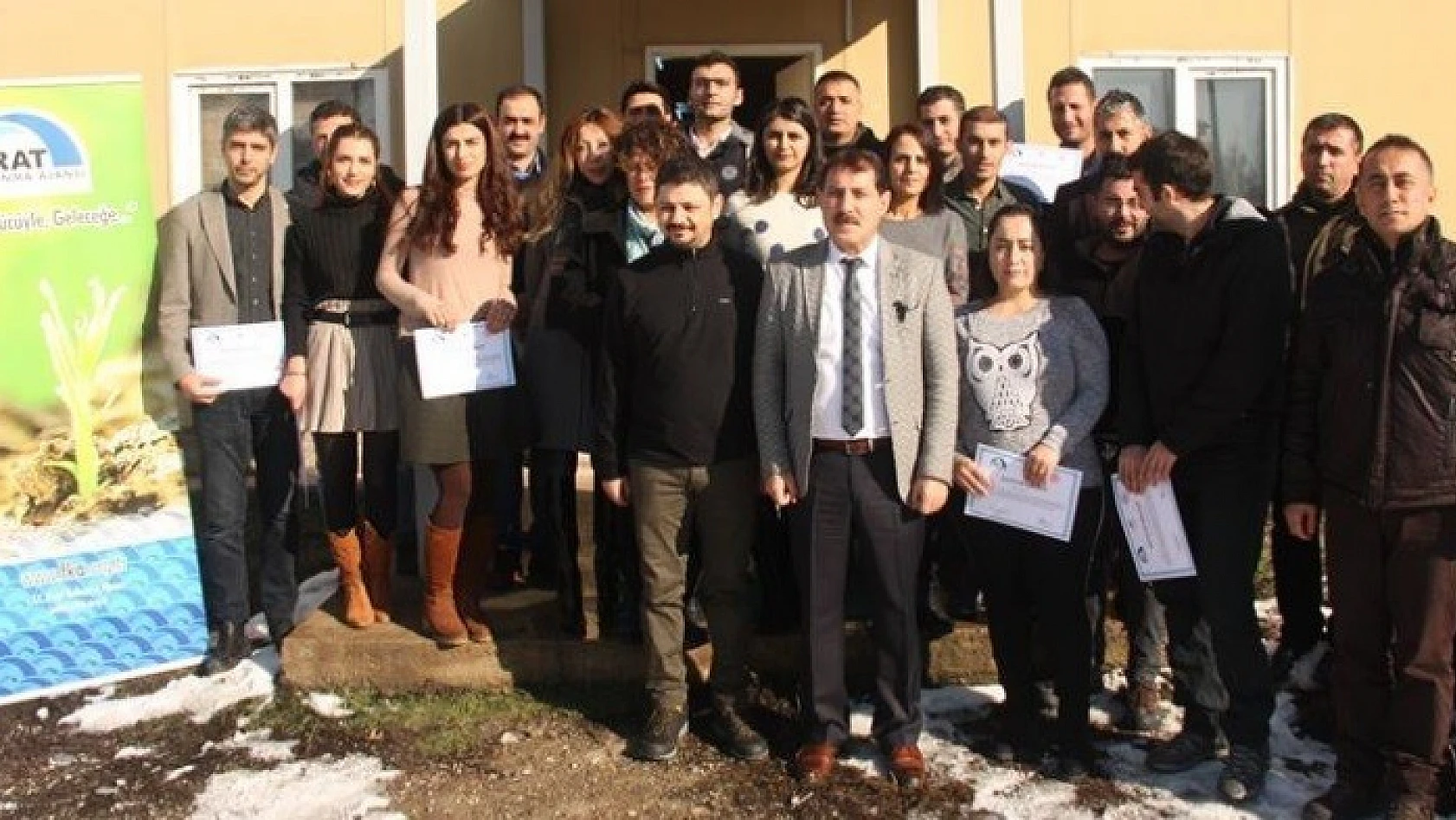 Tunceli'de 'Kurumsal İmajın Geliştirilmesi, Etkili İletişim' eğitimi 