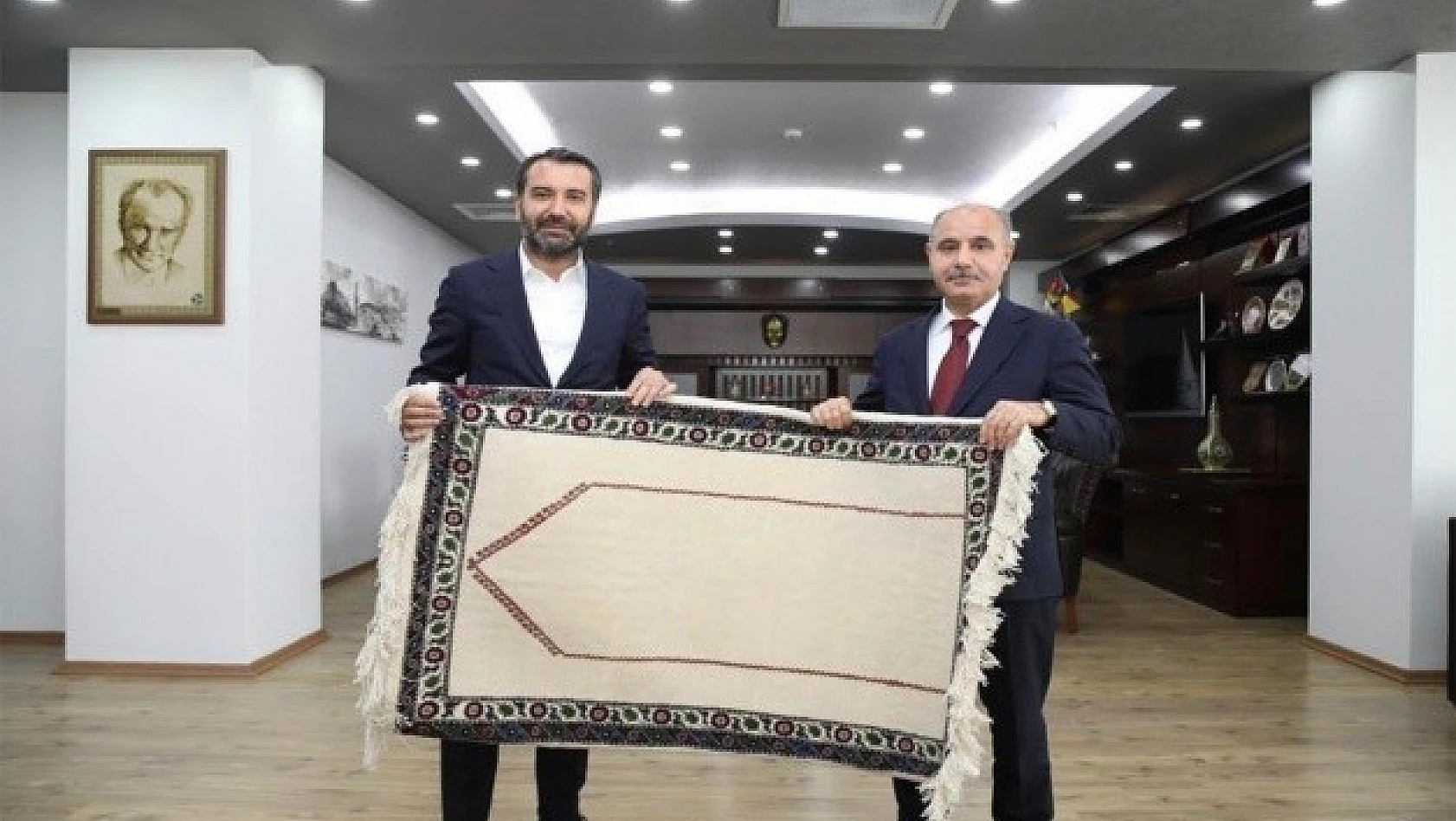 Emniyet Genel Müdürün'den Şerifoğulları'na Ziyaret!