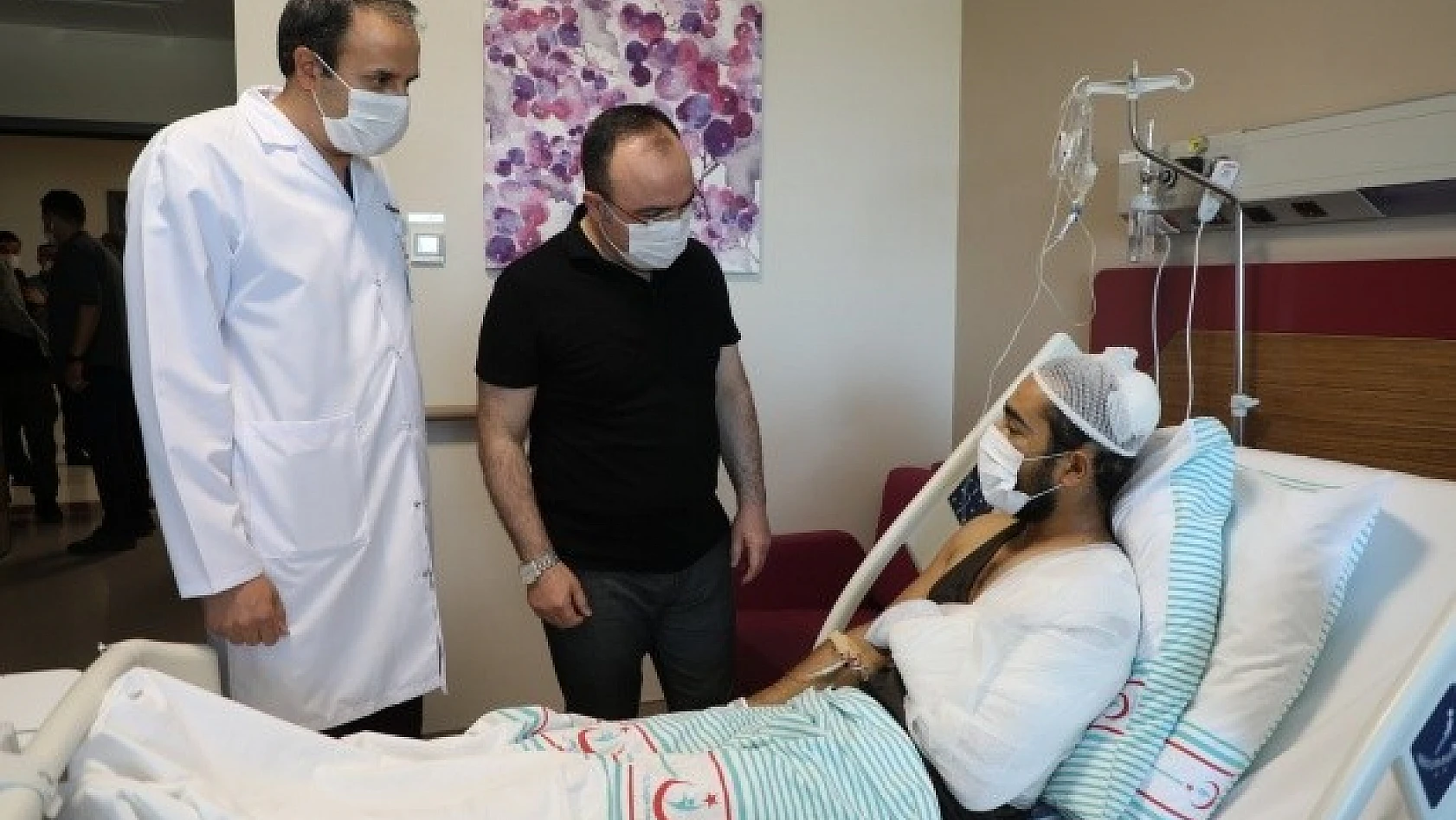 Vali Erkaya Yırık, Olaya Duyarsız Kalmadı
