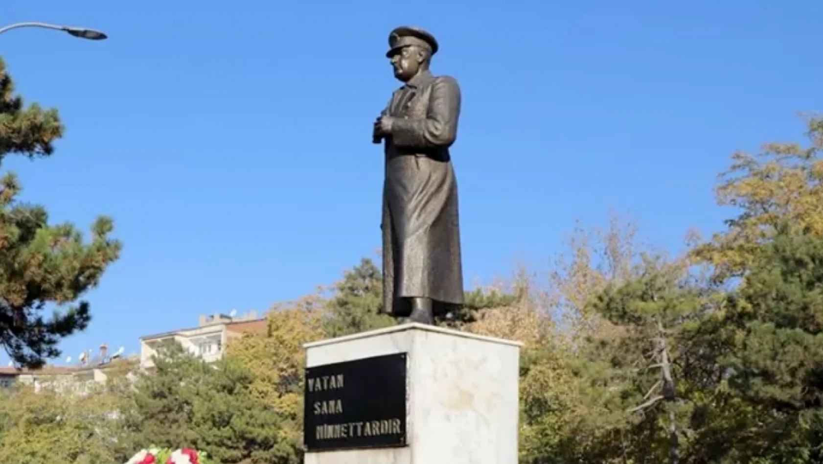 Atatürk Heykeli Geçici Olarak Kaldırılıyor