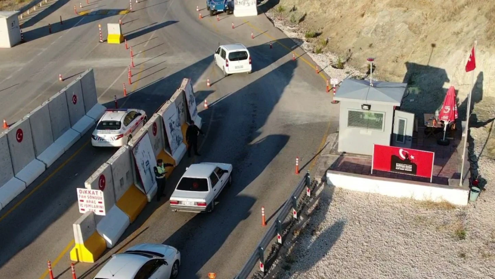 Elazığ'da dron destekli trafik denetimi