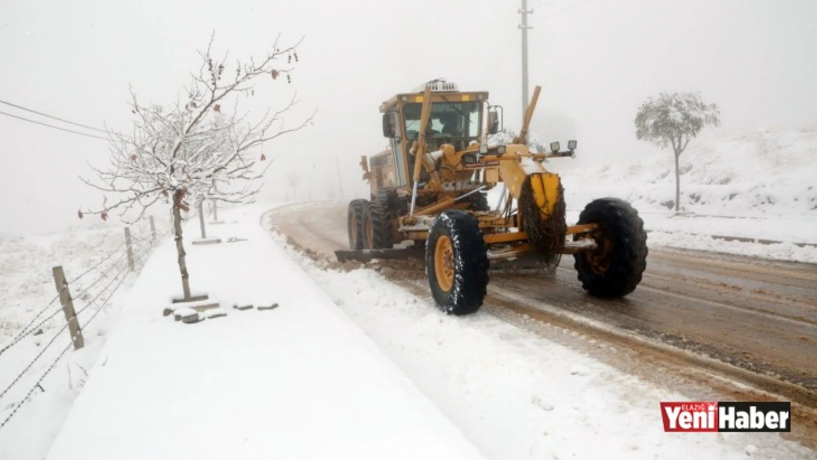 Elazığ'da Kar 90 Köy Yolunu Ulaşıma Kapattı!