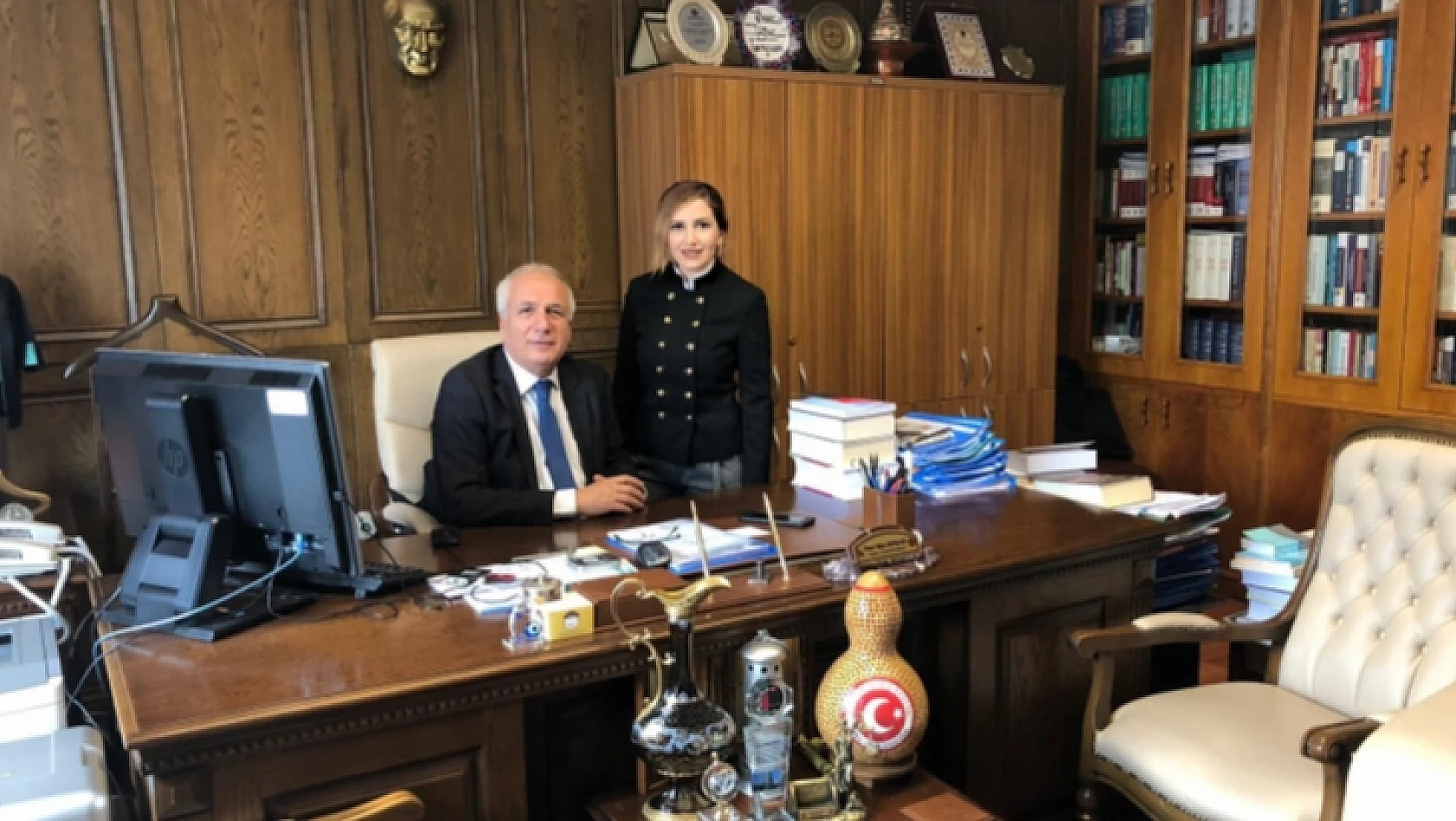Elazığ'lı Avukat Elmas'ın Röportaj Başarısı