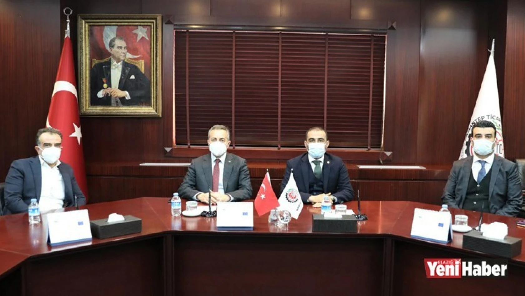 ETSO Başkanı Arslan, Gaziantep Ticaret Odası ile Sanayi Odası Başkanlarıyla Bir Araya Geldi