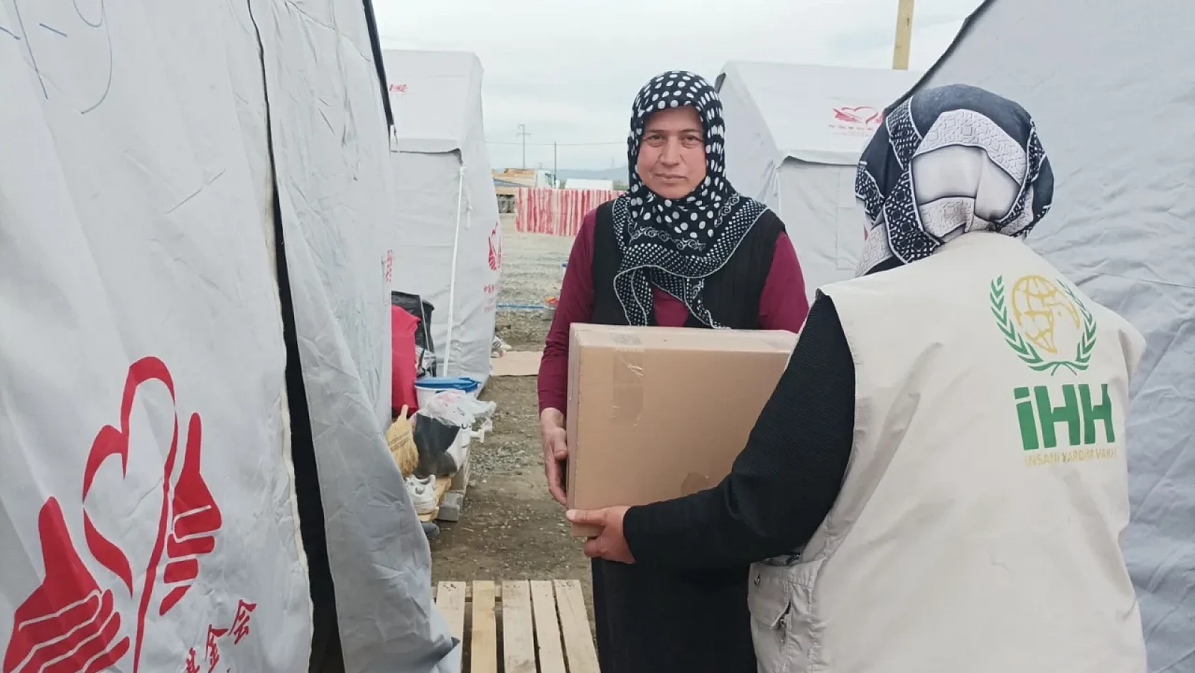 'Kadının Halinden Kadınlar Anlar'