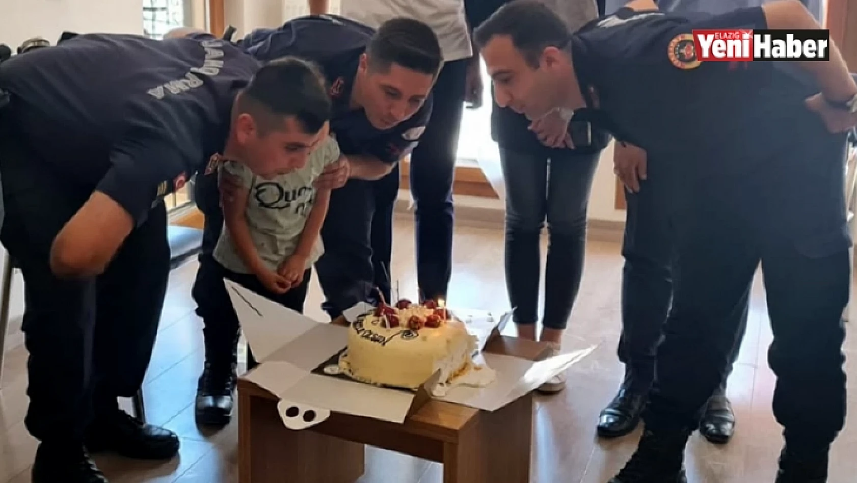 Kavga ihbarına giden jandarmaya sürpriz kutlama