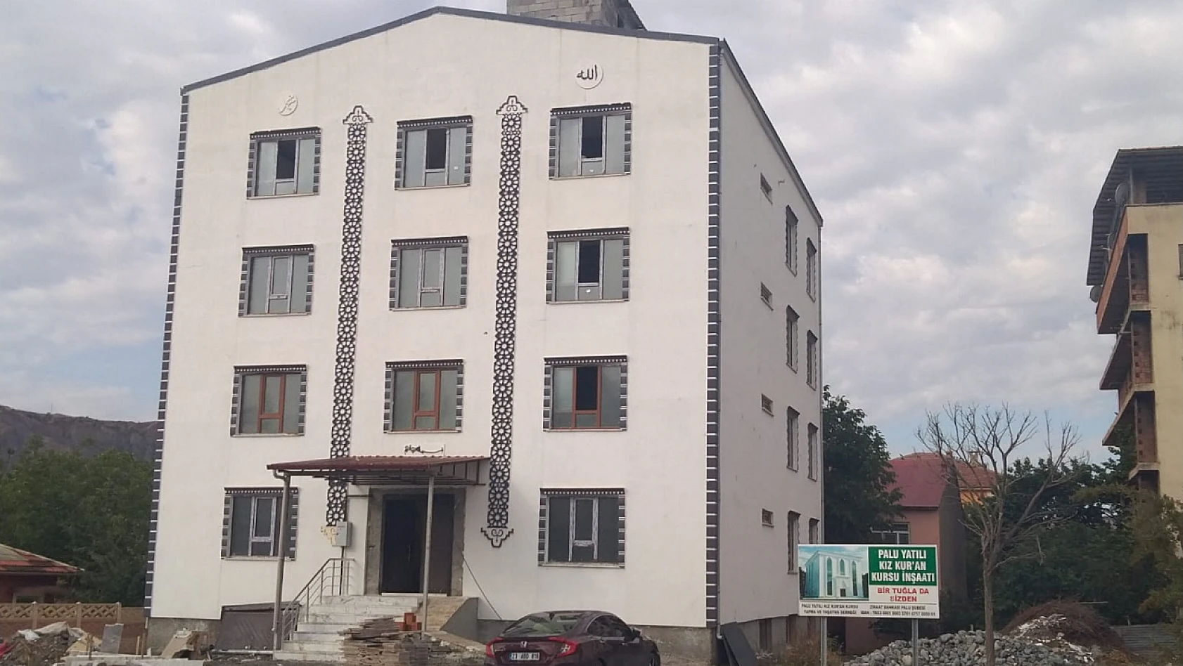 Kur'an Kursu Hayırseverlerin Desteğini Bekliyor