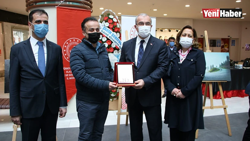 'Kadın ve yaşam' Konulu Fotoğraf Yarışması Eserleri Sergilendi